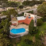 Villa Pomegranate Péjia