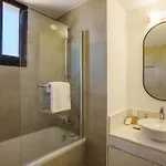Villa Pomegranate *