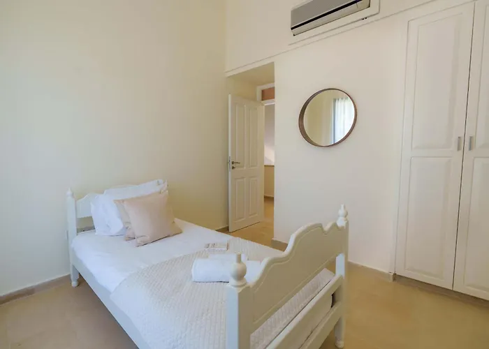 Pomegranate * Péjia